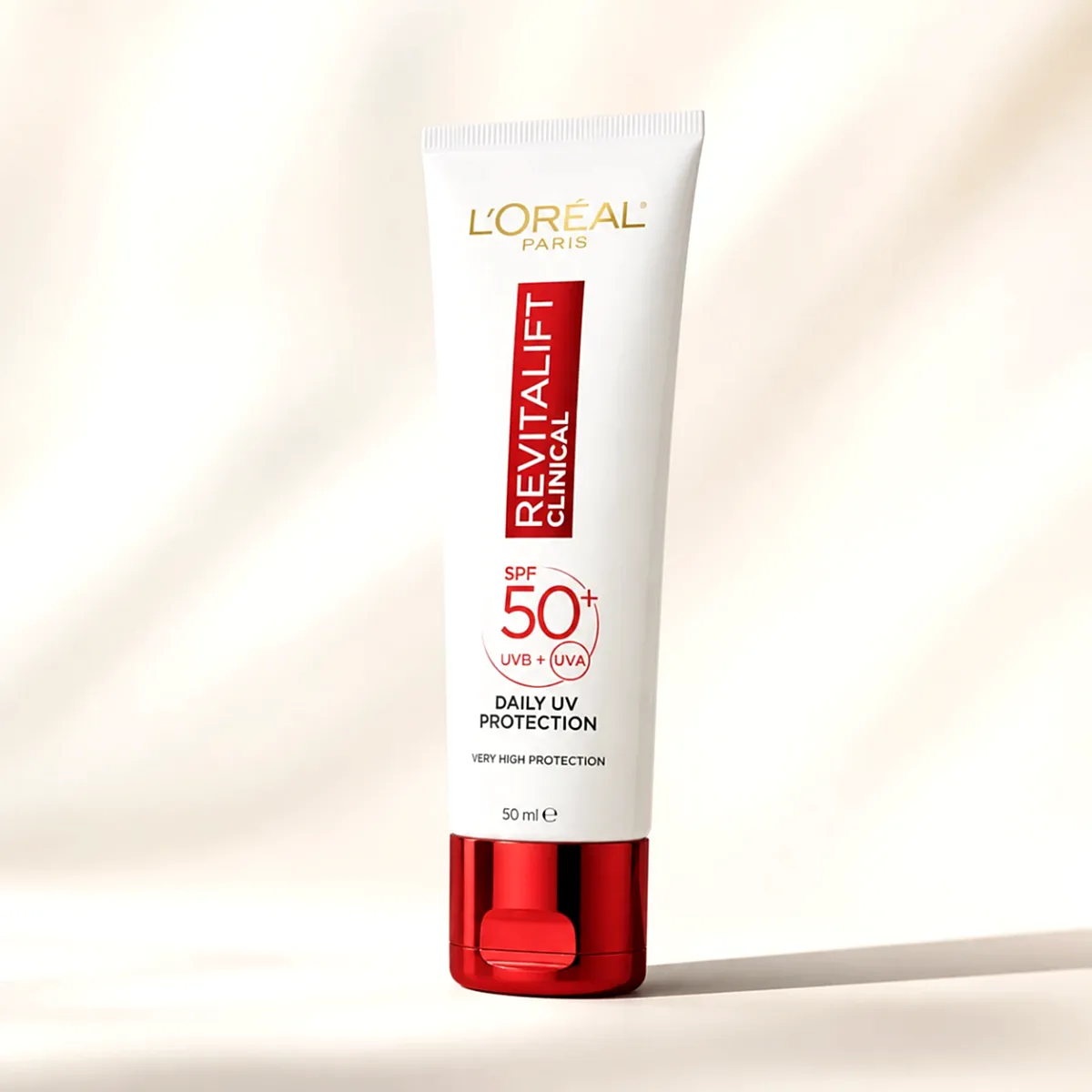 L'Oréal Paris Revitalift Clinical Spf 50+ Günlük Yüksek Uv Korumalı Yüz Güneş Kremi 50ml